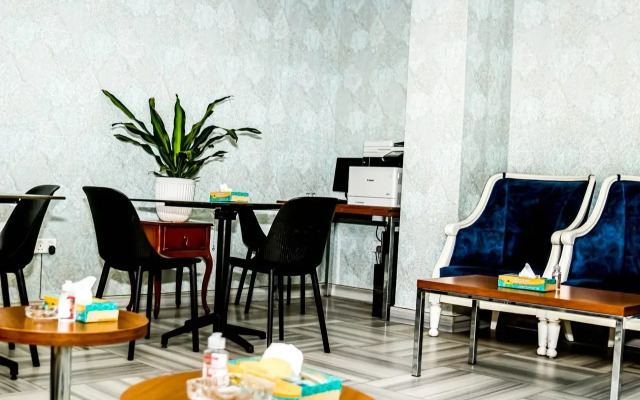 Shams AL-Basra Hotel