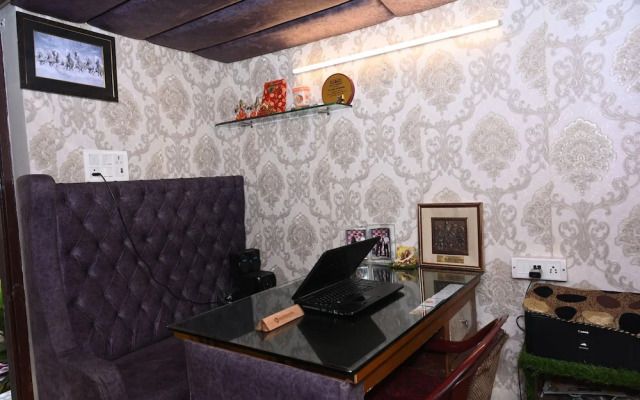 Siddhivinayak Temple Guest House