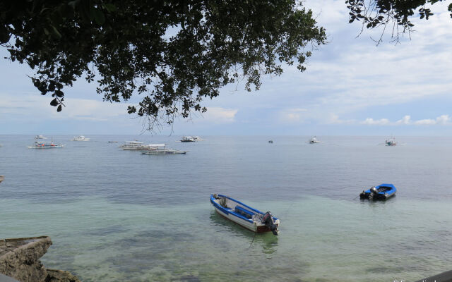 Kalipayan Beach Resort