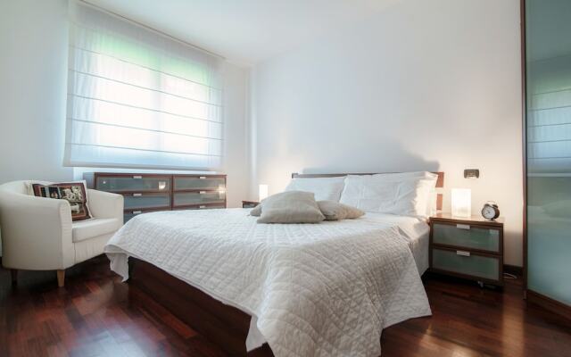 JOIVY Splendid Flat W/Terrace Near Lake Como