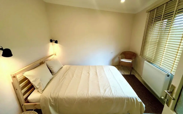 Attalos Suites Hotel