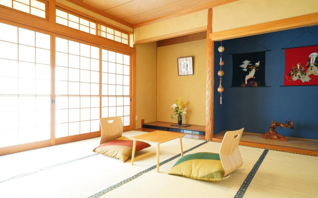 Takamatsuguesthouse AKANE – Guest Rooms – Takamatsu