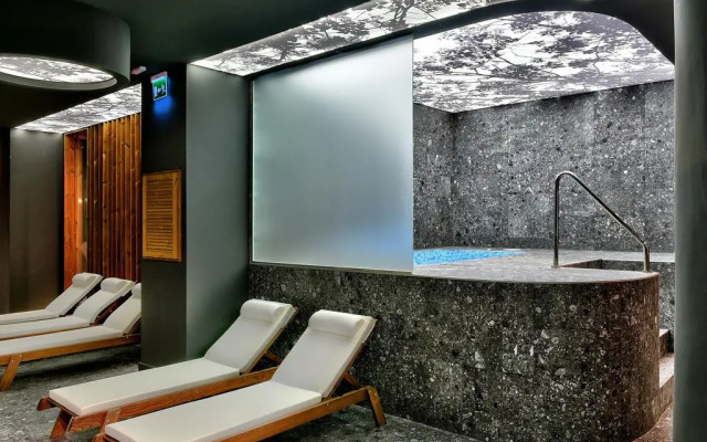 Sunshine Magnolia & Spa