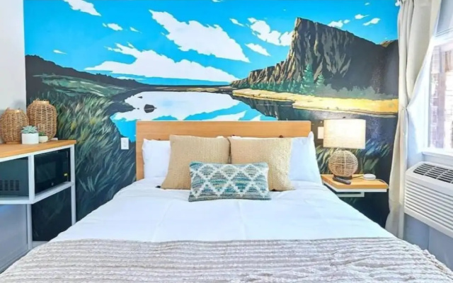 The Kenton Hotel