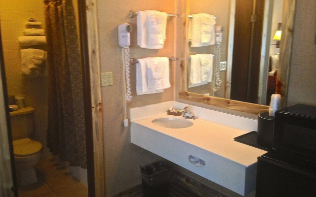 Hotel Estes