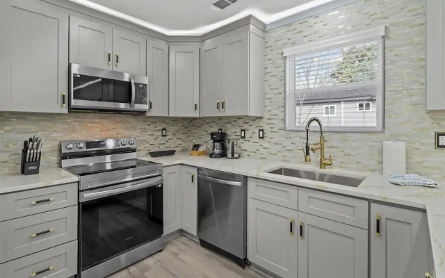 Charlotte Retreat Luxury 4BR Heaven
