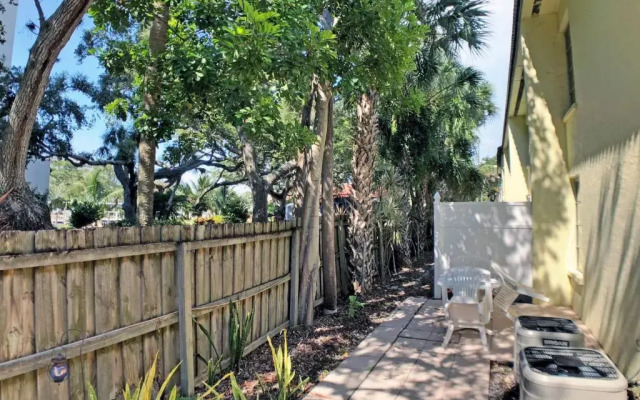 Sea Club II 5955 #8E