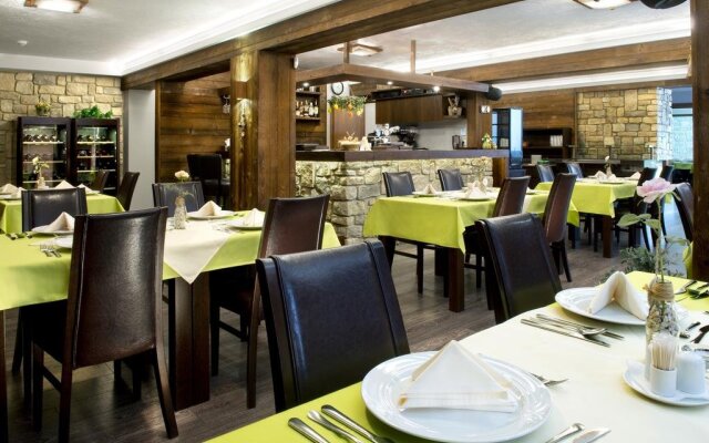 Hotel Rozsutec
