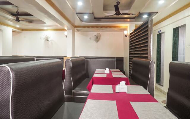 OYO 12501 Hotel Krishna Palace