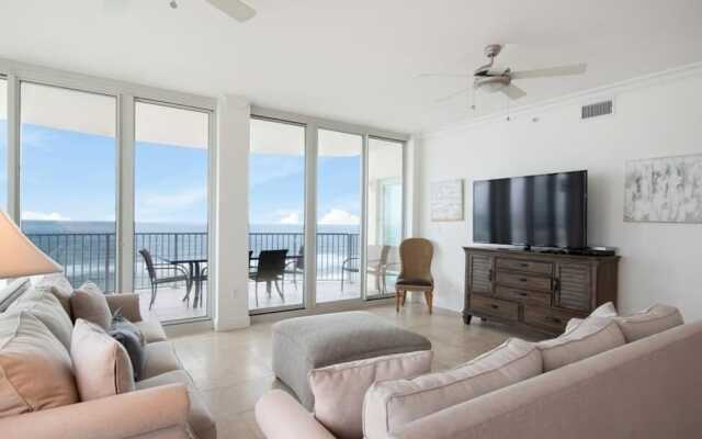 Mustique 1402 4 Bedroom Condo by RedAwning