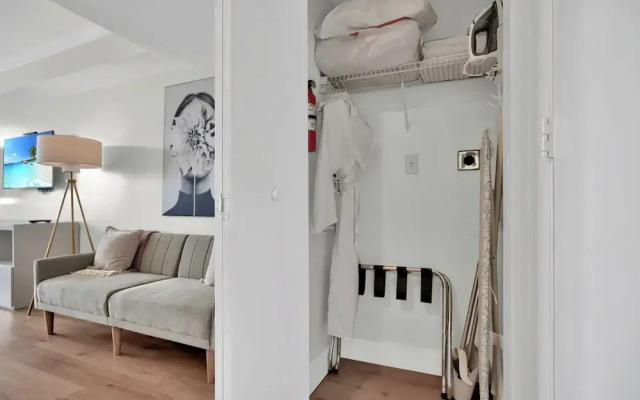 2 Bedroom City Ocean Tresure
