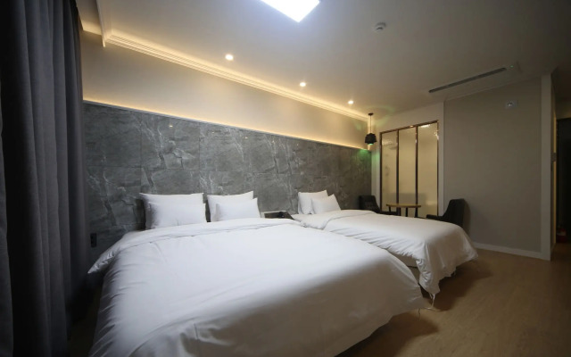 Busan Gangseo Gulangdong Besti Hotel