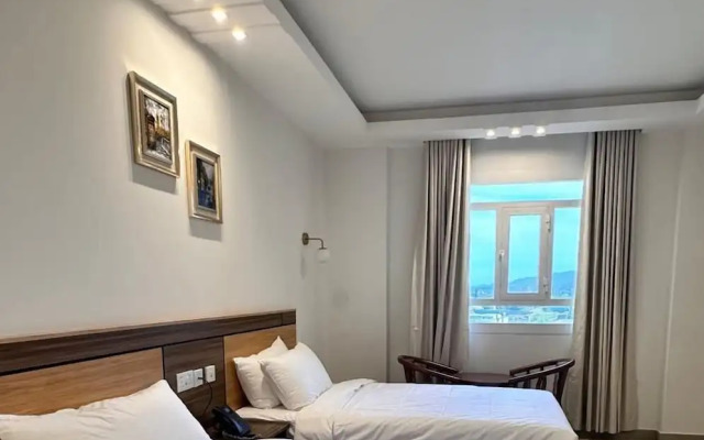 4 Guys Hotels