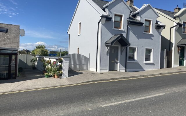 Beautiful, Central 3-bed House in Co Clare