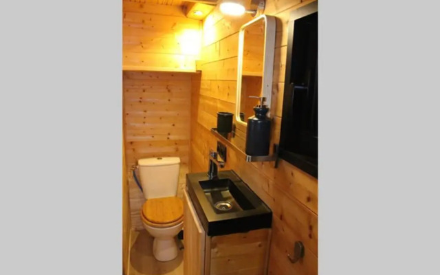 séjour insolite et écologique dans une Tiny house