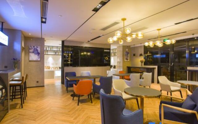 Echarm Hotel Xishuangbanna Gaozhuang