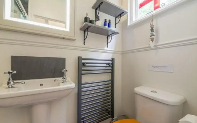 Thompson Hall Retreat