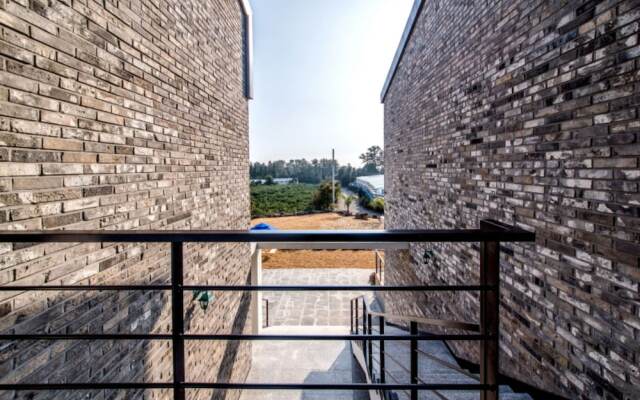 Swimeong Spa Pension