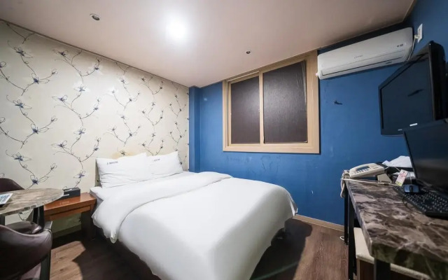 Seongnam Je Motel