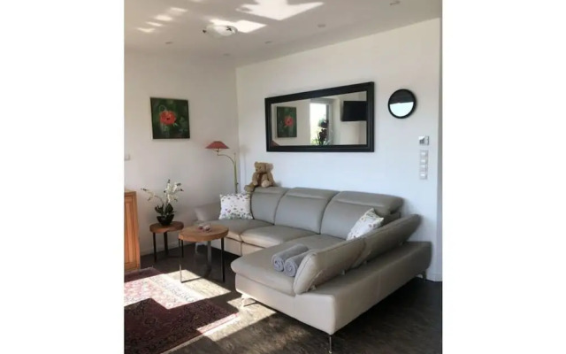 Schaalseehobbit Modern Retreat