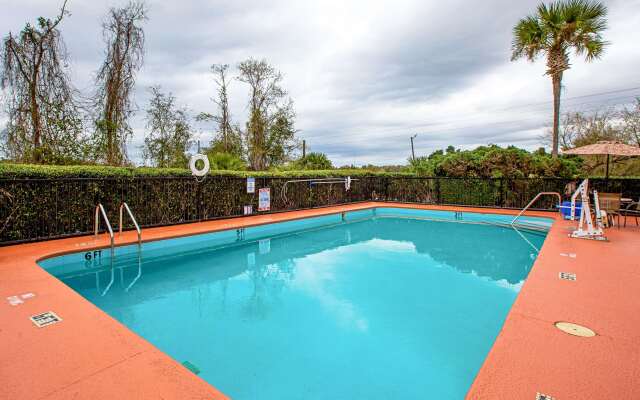 Quality Inn & Suites Live Oak I-10 Exit 283