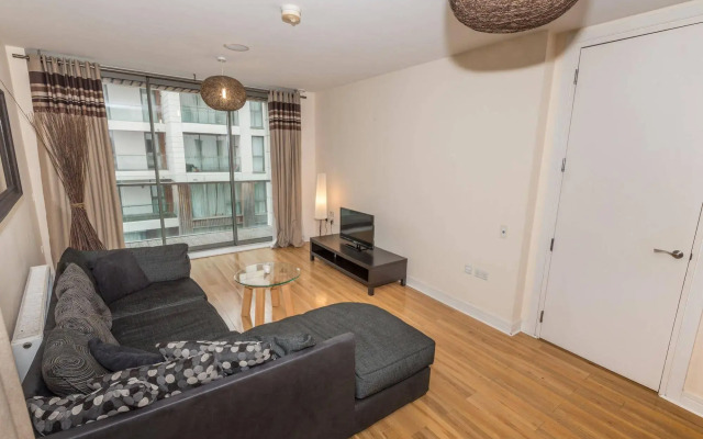 Dream Apartments - Titanic Arc