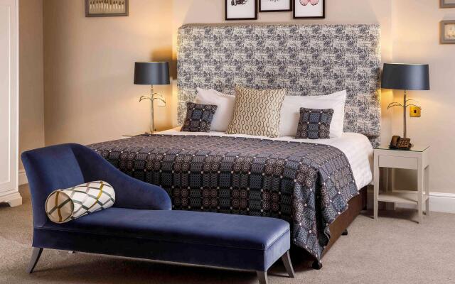 Mercure Gloucester Bowden Hall Hotel