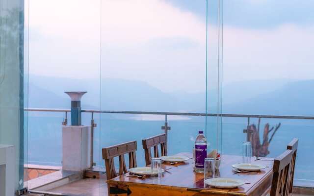 Cloud Mist Resort and Spa