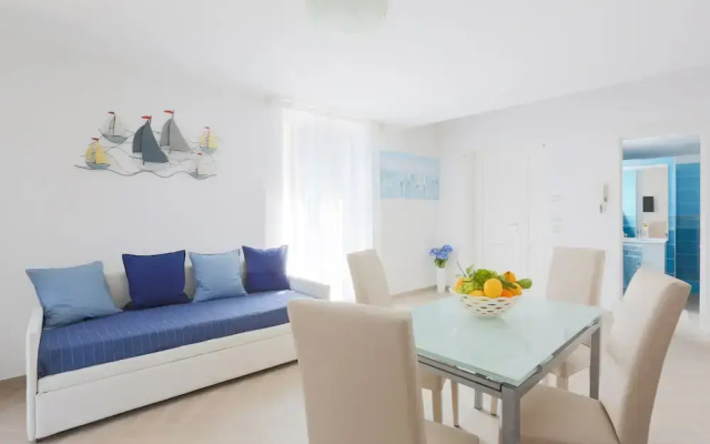 SeaView Sorrento Apartment by the sea with terrace