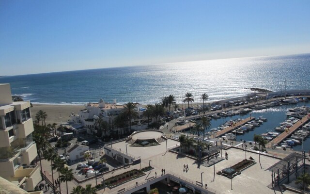 Rentcostadelsol Marbella-El Faro