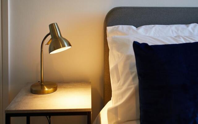 The Ruby Retreat Apartment