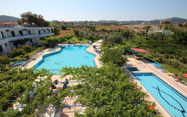 Garden Hotel