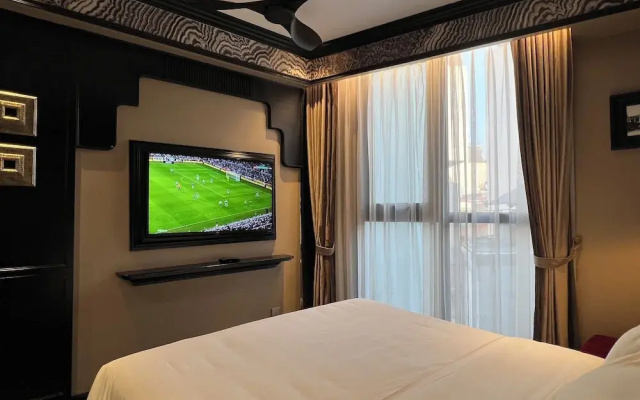 Bay Luxury Beijing Hotel