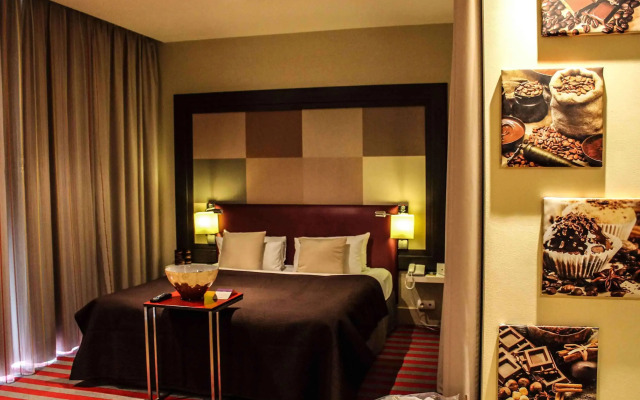 Mercure Warszawa Grand