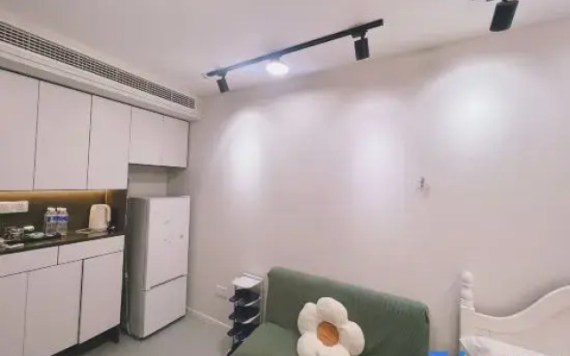 Xuzhou Hushan Xiaozhu Homestay (Renmin Square Subway Station)