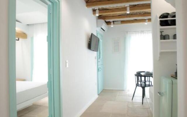 Majo Suites Hotel