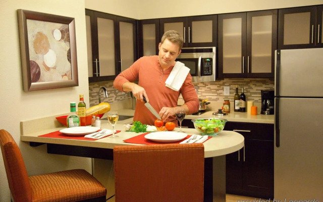 Staybridge Suites Amarillo - Western Crossing by IHG