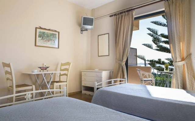 Panorama Fanari Studios & Apartments