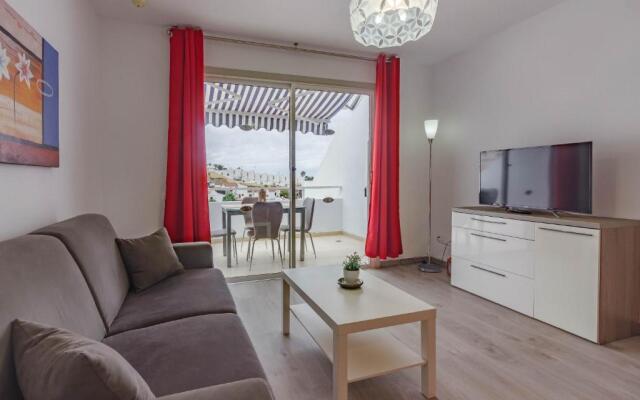 FreeWiFi Sea view Balcony Spacious Bedroom 2 Pools