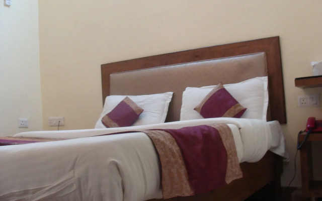 Hotel Abhinandan grand