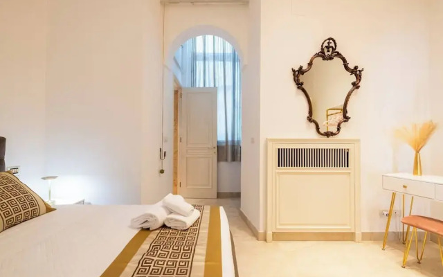 The One, Luxury Seaview With Piano