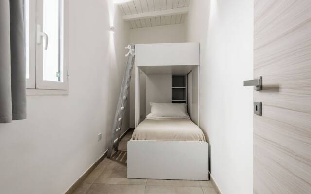 Syracuse Duplex Apartments with Terrace