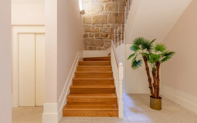 D&S - Lazaros Apartments