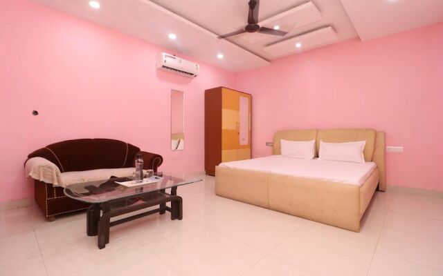 Spot On 39951 Multani Residency