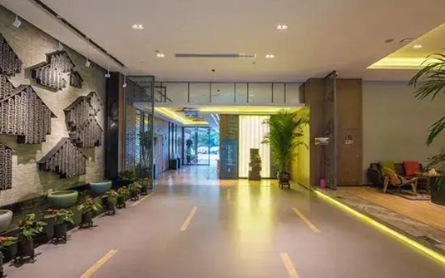 Kaiyuan Manju Hotel (Yinzhou Wanda Plaza Ningbo Railway Station Branch)