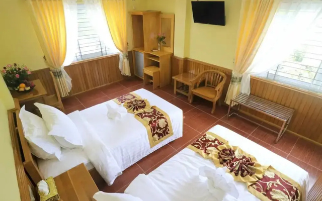 Golden Gum Kino Hotel Nyaung Shwe