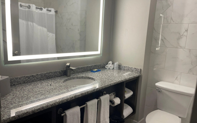 Holiday Inn Express & Suites Gonzales by IHG
