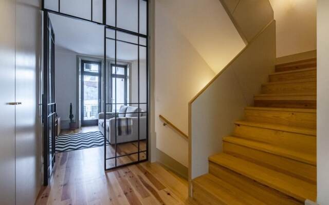 Nomad s Family - Porto City Local