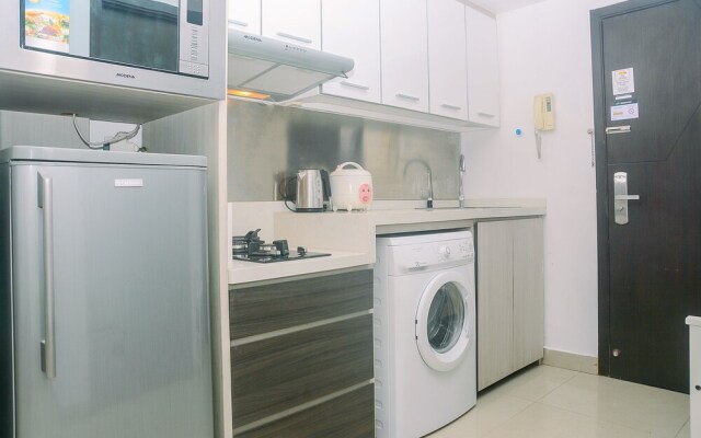 Cozy Studio Room Tamansari The Hive Cawang Apartment