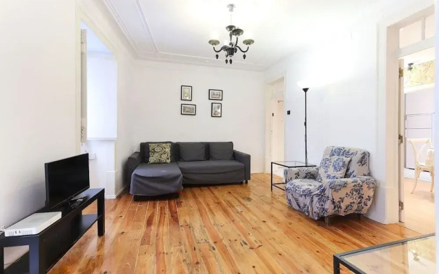 Downtown Stylish by Homing